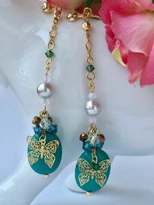  natural stone * oval type turquoise × butterfly .. resort earrings! hand made 3 point successful bid . outside fixed form free shipping turquoise Swarovski trouble avoidance 