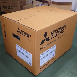 即納■新品・未使用品 MITSUBISHI/三菱電機 SF-PRO 2.2kW 4P 200V 屋外形トップランナーモータ SF-PROの画像1