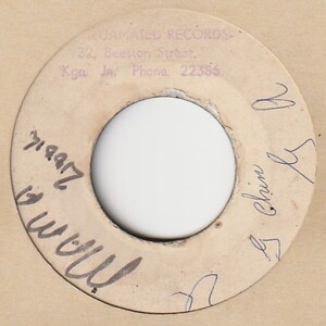 【EARLY REGGAE】Mama Look Deh / The Reggae Boys - Decimal Currency / The Blenders [Amalgamated Pre (JA)] ya190