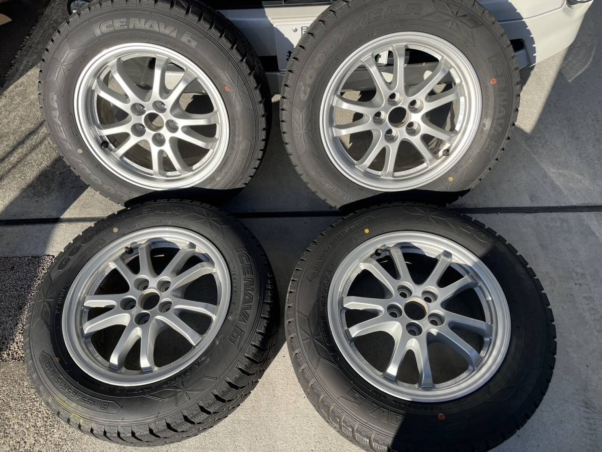 ◇中古バリ溝ピレリ195/65R15 2021年製スタッドレスセット プリウス-