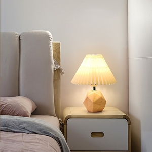 高品質　INS風　北欧風　シンプル　卓上　デスクライト　テーブルライト　リビング　寝室用 インテリア　原木色　照明 0021