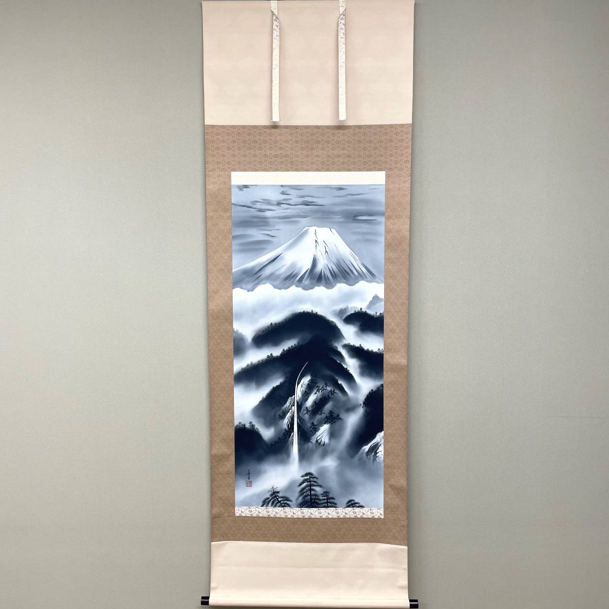 ★Closing sale! ★Sold out for 1 yen! ★Can be shipped together ★Hanging scroll ★Haruo Yamada ★Ink painting landscape ★Authentic work ★Comes with paulownia box ★Authenticity guaranteed ★Long-term storage item ★Nanga exhibition, painting, Japanese painting, landscape, Fugetsu