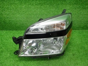 トヨタ AZR60/65 ヴォクシー 後期 左ヘッドライト HID 28-183 V1 230221054