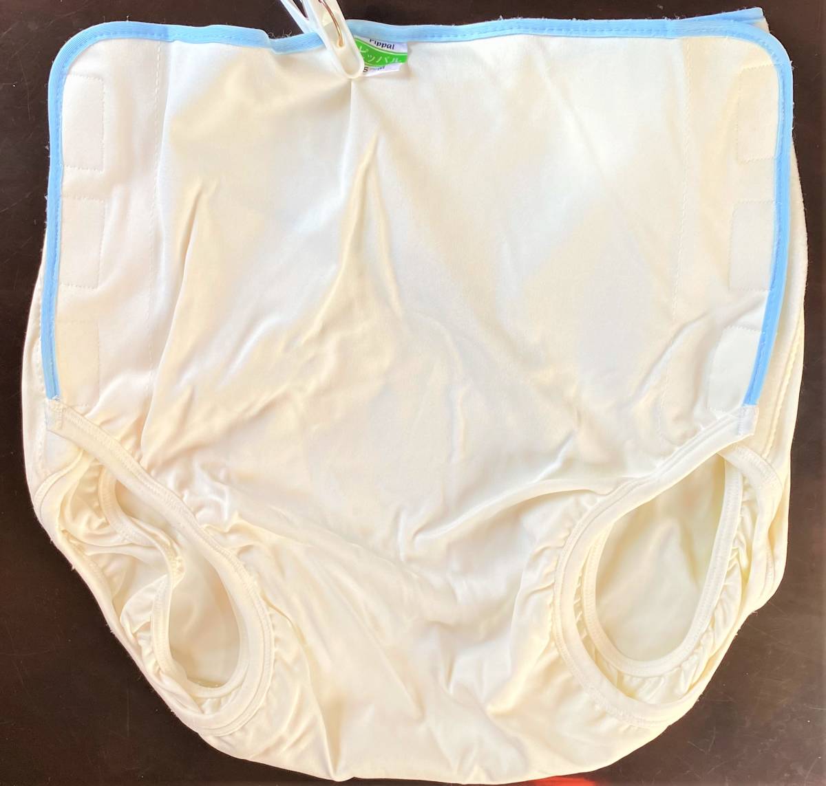 予約販売】本 白十字 大人おむつカバー Sサイズ ナイロン 塩化ビニール