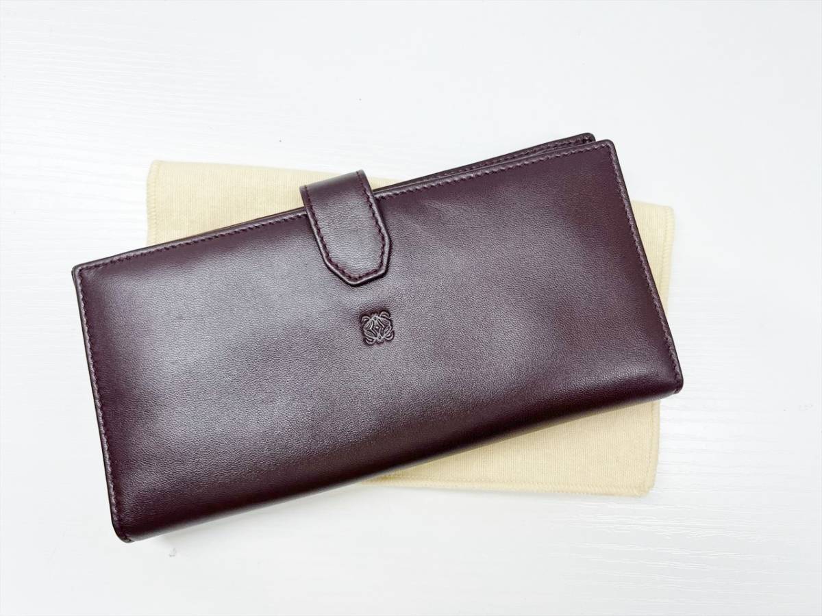 驚きの値段 LOEWE ロエベ 長財布 赤×茶色 ブランドロゴ刻印 小さめ 本