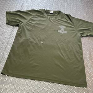 米軍放出品　沖縄　OD デザインTシャツ　サバゲー　コレクション　LARGE (INV PQ46)