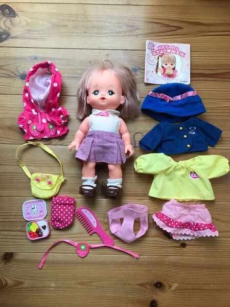 めるちゃん本体、洋服他