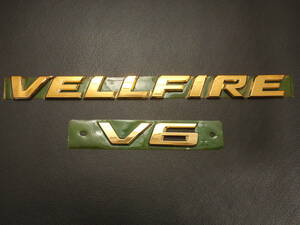 7トレジャー 【 トヨタ 20系 ヴェルファイア トヨタ 20系 VELLFIRE 】 プレミアム ゴールド エンブレム　リア文字 2点セット