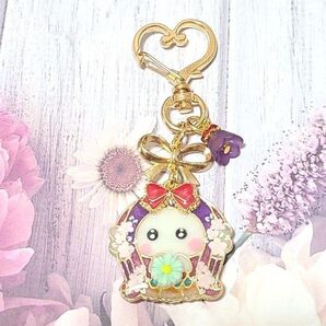 No16・特別価格・疫病退散アマビエ様のキーホルダー・ハンドメイド・レジン・チャーム・お守り・妖怪