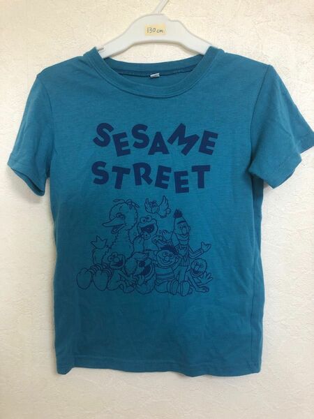 セサミストリート　半袖Tシャツ　130cm 青緑