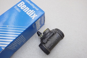 Bendix ホイールシリンダー 251002B L625031