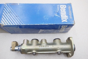 Bendix Brakes ブレーキマスターシリンダー シリンダー 791328