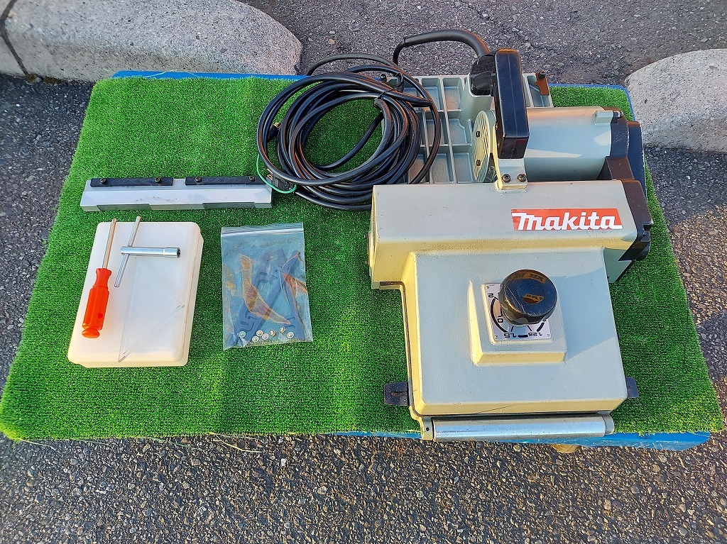 ヤフオク! -「マキタ電気カンナ312」の落札相場・落札価格