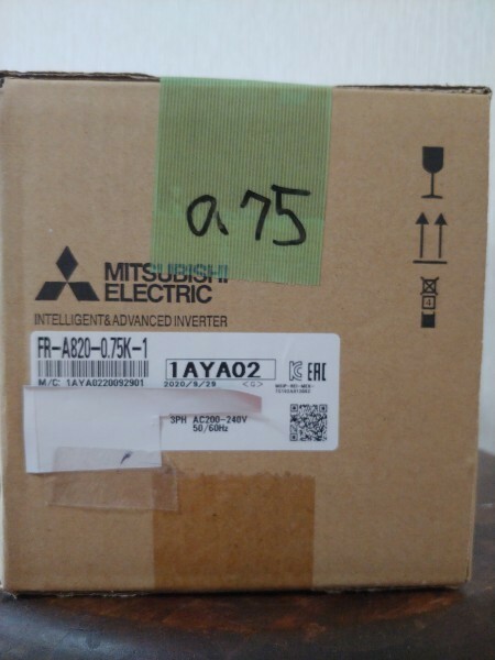 ☆未使用品☆　三菱電機製　インバーター　FR-Ａ820-0.75K　2020年製