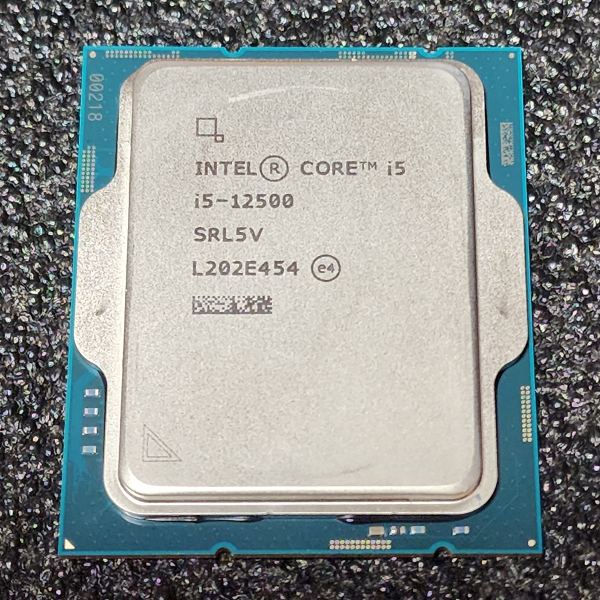 毎回完売 INTEL library - 中古品】Intel/CPU/Core CORE i7-11700/動作