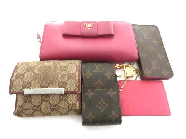 新品☆グッチ☆ユニセックス☆財布&カードケース 名刺入☆ティアン GG
