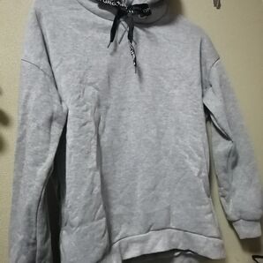 裏起毛 プルオーバーパーカー