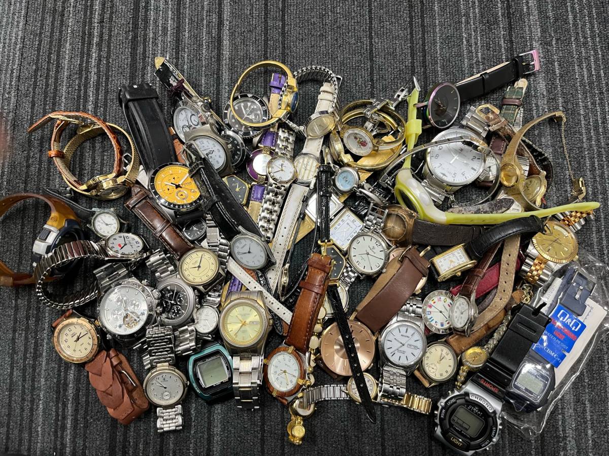 FOSSIL 時計の値段と価格推移は?|818件の売買情報を集計したFOSSIL ...