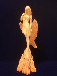 出品者作 オリジナル 木彫刻 アート 『 静謐の天使 』　木彫刻 アート　芸術 アート 女性 ハンドメイド 手彫り　エンジェル 彫刻