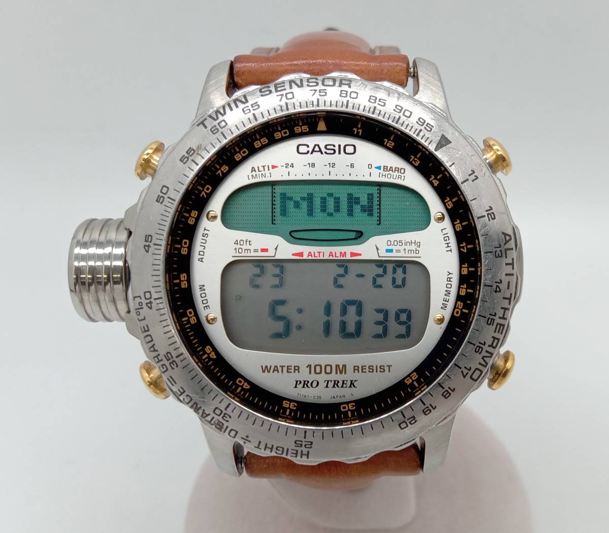 Yahoo!オークション -「casio alt」(PRO TREK) (カシオ)の落札相場