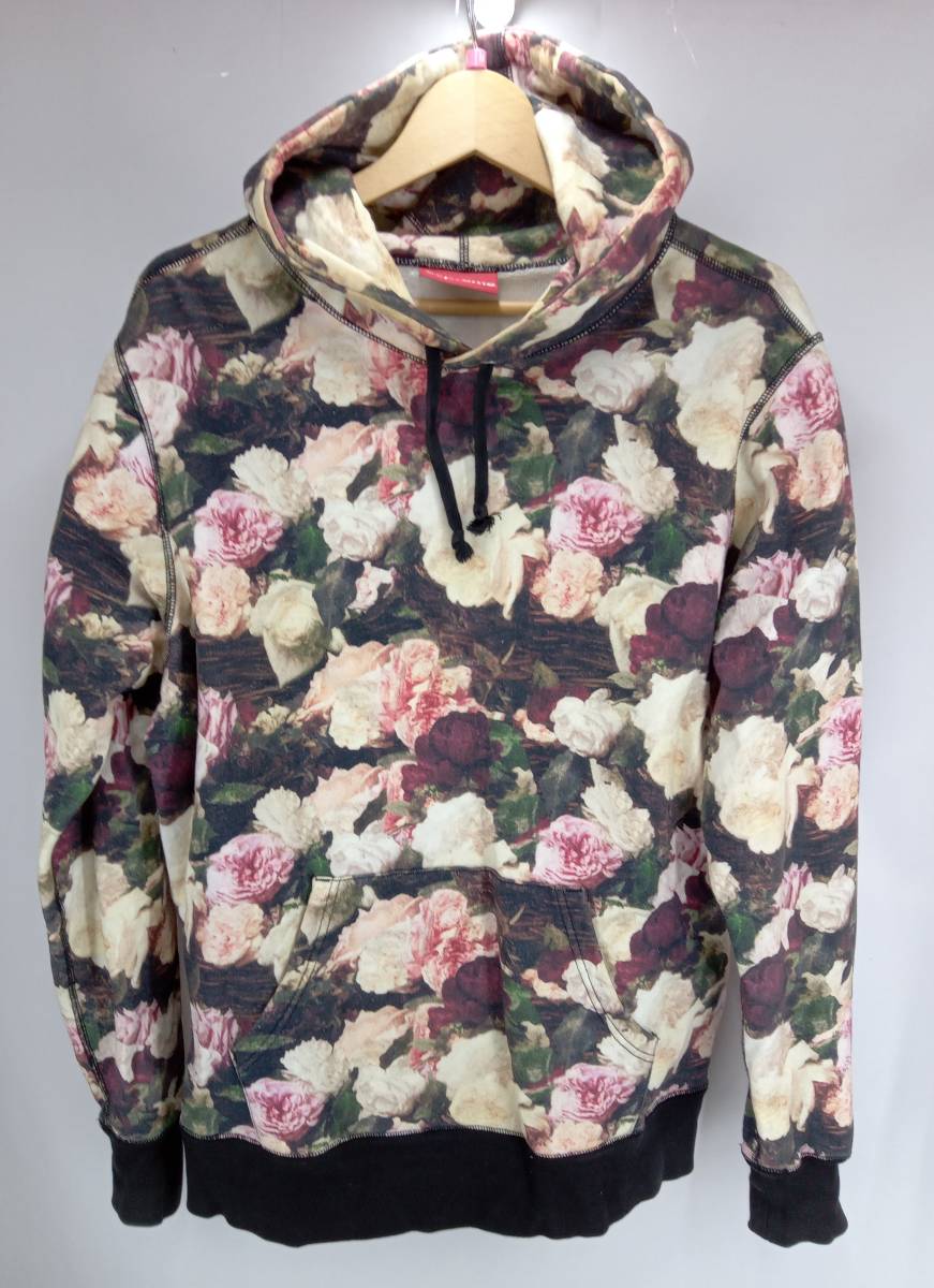 supreme パーカー 花柄の値段と価格推移は?|15件の売買情報を集計