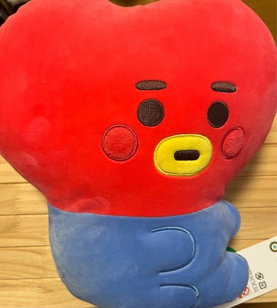 BT21 たっとんぬいぐるみ　TATA