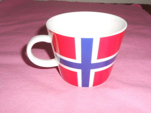 即決B★国旗柄マグカップ　ノルウェー　シュガーランド 日本製