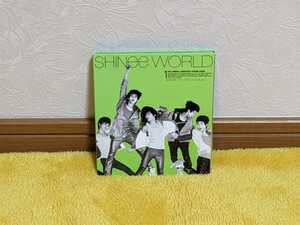 SHINee 韓国盤アルバム THE FIRST ALBUM SHINee WORLD Aver CD 中古品*シャイニー オンユ オニュ テミン ジョンヒョン ミノ ミンホ KEY