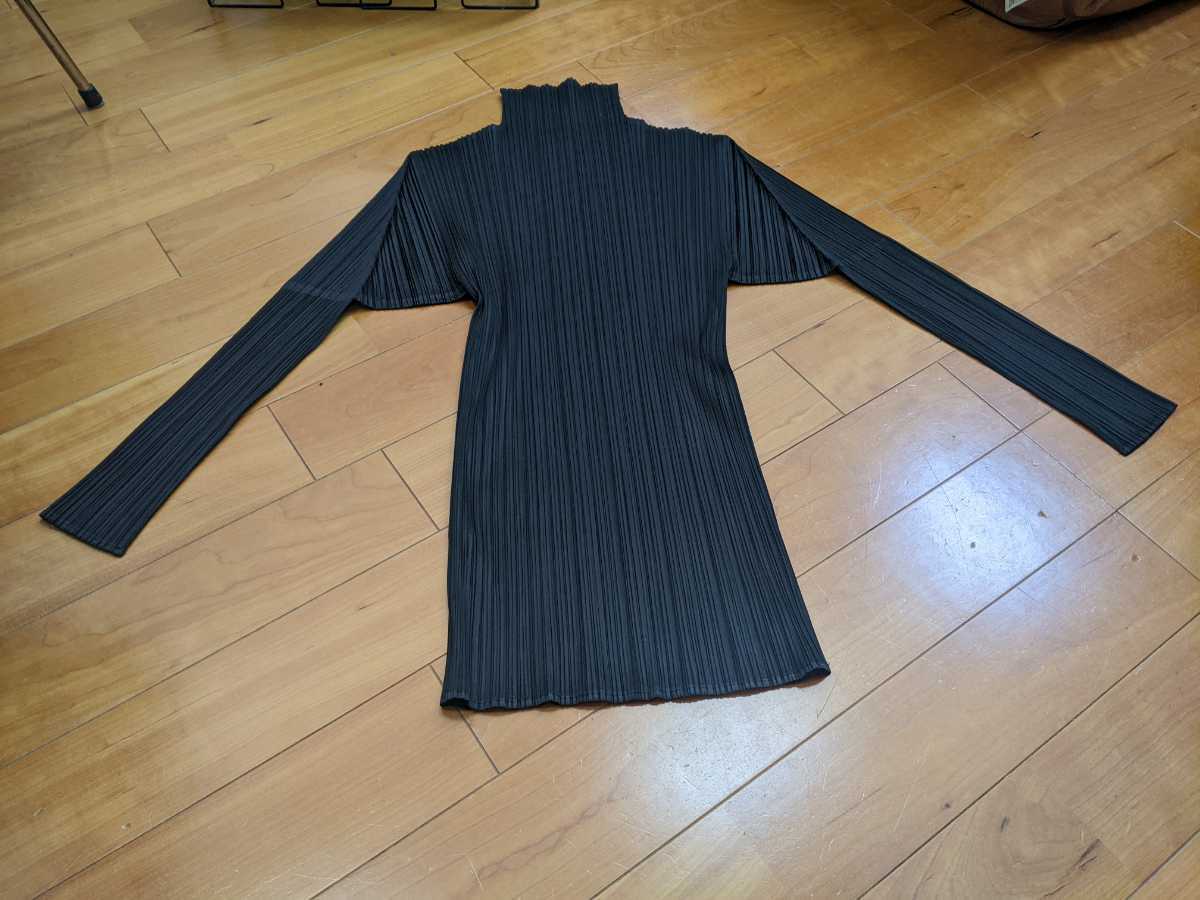 有名な高級ブランド 最終価格。未使用品イッセイミヤケプリーツ