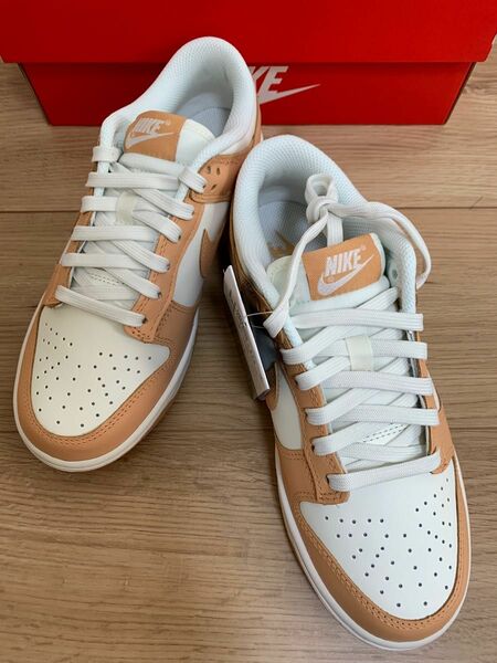 Nike WMNS Dunk Low Harvest Moonナイキ ウィメンズ ダンク ロー ハーヴェスト ムーン