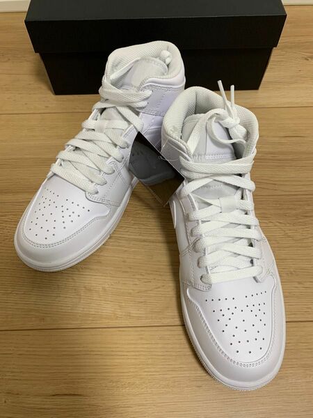 Nike Air Jordan 1 Mid Triple White ナイキ エアジョーダン1 ミッド トリプルホワイト