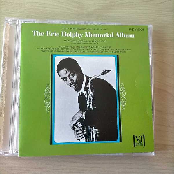 THE ERIC DOLPHY MEMORIAL ALBUM Eric dolphy 中古CD盤 帯び無し