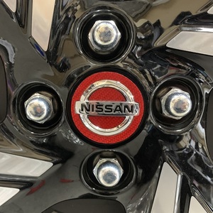 ハセプロ マジカルカーボン ホイールキャップエンブレム 日産 ルークスハイウェイスター B40系 2020.3〜 ブラック CEWCN-1