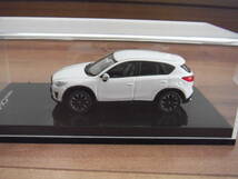 マツダ　CX-5　ミニカー　白　ホワイト　クリスタルホワイトパールマイカ　MAZDA　1/64　2015_画像3