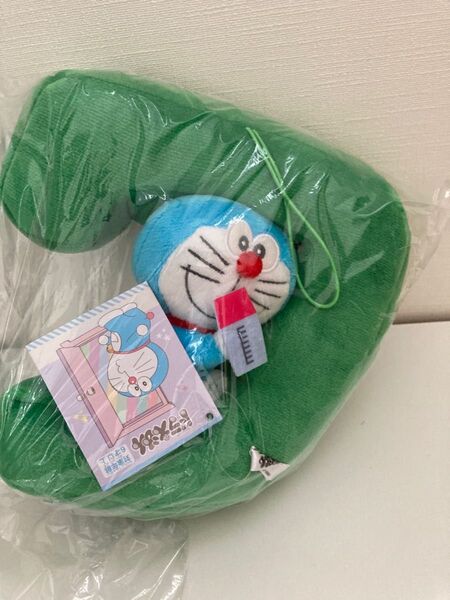 ドラえもん ワの字で空を行く ぬいぐるみ 緑