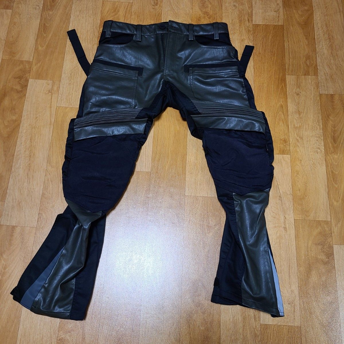 ダイネーゼ DAINESE レザーパンツ EU44/US34 黒 MISANO www.sanagustin