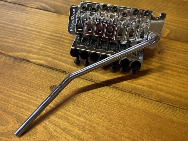 Floyd Rose Special Series Tremolo Bridge System with R2 Nut Chrome