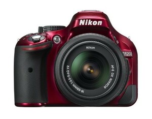 Nikon Digital SLR Camera D5200 Lens Kit AF-S DX NIKKOR 18-55 мм
