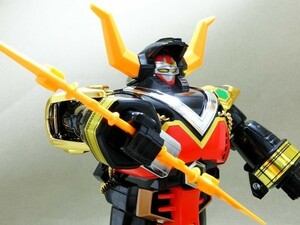 星獣戦隊ギンガマン　DX超合金　騎獣合身ブルタウラス　GD-1