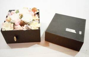 フラワー　BOX　オルゴール　ボックス　インテリア　置き物　愛を込めて花束を