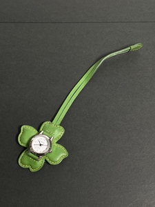 ANIECE 時計 クオーツ チャーム キーホルダー 花型 グリーン 緑 バッグ 飾り fi574