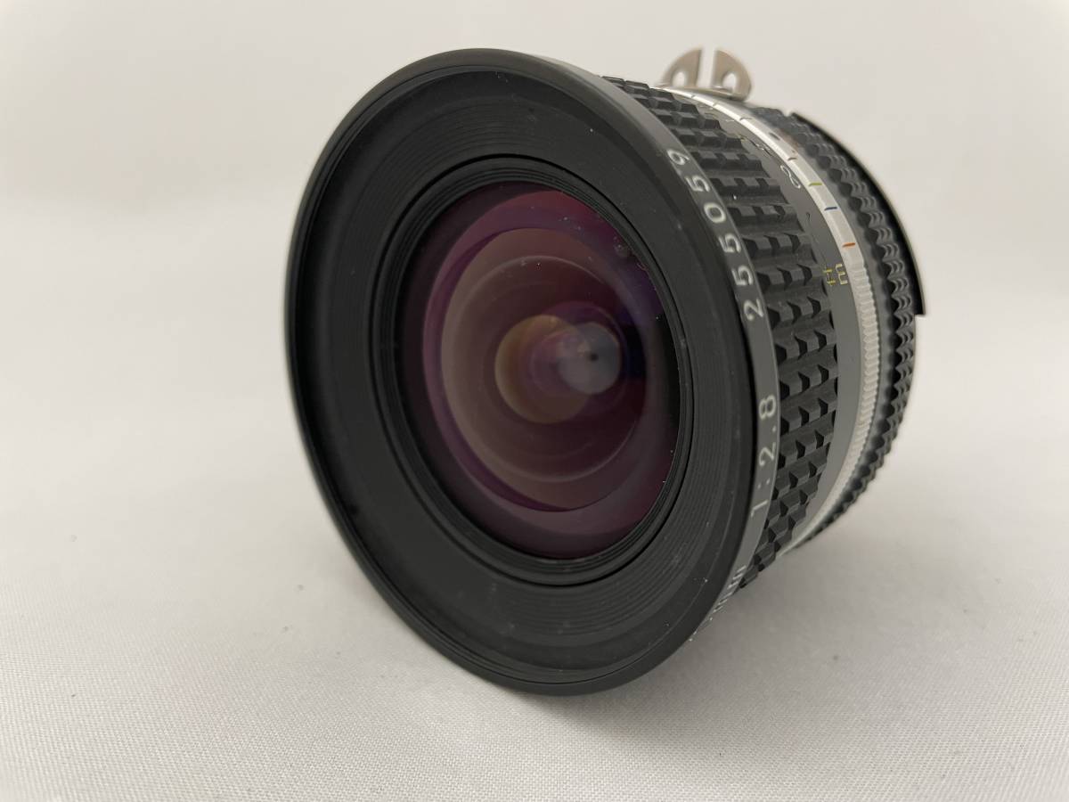 Begin掲載 Nikon AF 20mm 2.8 D 元箱一式 レンズフード 保護フィルター