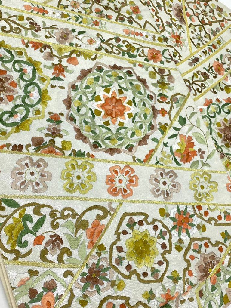 蘇州刺繍 蒋雪英 丸花文に蝶の図 多色 金色 袋帯 A797-6 東京大放出