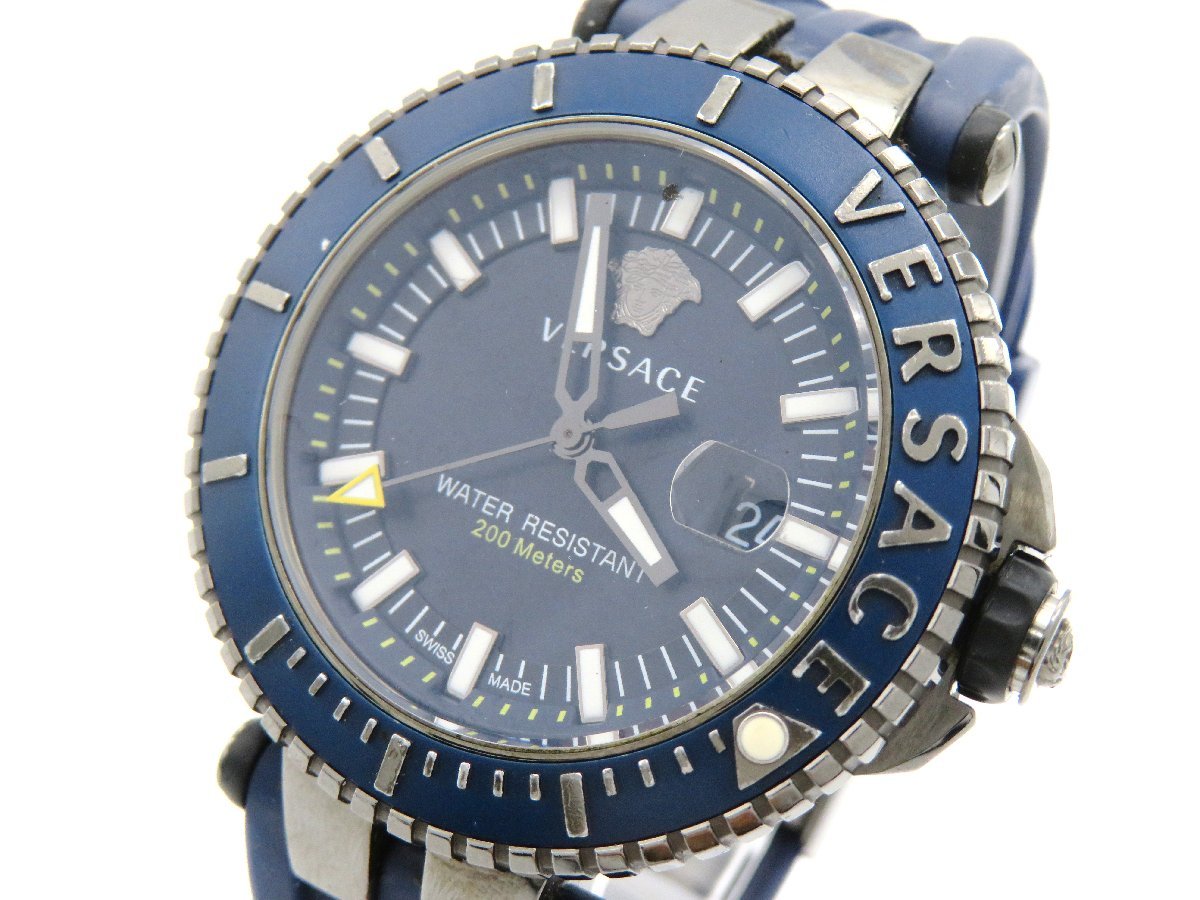 新品未使用】 VERSACE ヴェルサーチ 時計 シルバー VEK400521 純正直送