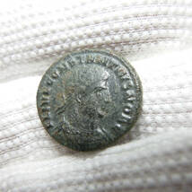 【古代ローマコイン】Constantius II（コンスタンティウス2世）クリーニング済 ブロンズコイン 銅貨(QcuCBPCHXr)_画像4
