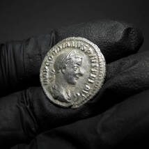 【古代ローマコイン】Gordian III（ゴルディアヌス3世）クリーニング済 シルバーコイン 銀貨(5tjkA5Fdbs)_画像4
