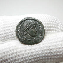 【古代ローマコイン】Valentinian I（ウァレンティニアヌス1世）クリーニング済 ブロンズコイン 銅貨(Mh8aad336s)_画像3