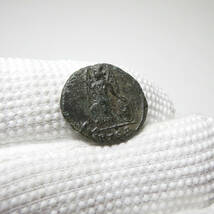 【古代ローマコイン】City Commem（コンスタンティノポリス記念）クリーニング済 ブロンズコイン 銅貨(dWe4bnK5_Z)_画像7