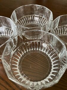 昭和レトロなガラス製　お皿4枚デザート皿　かき氷皿　サラダボール　