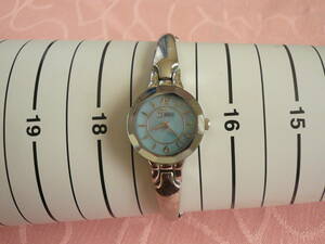 5th Avenue FAA-006L lady's wristwatch * flat battery operation not yet verification D2096